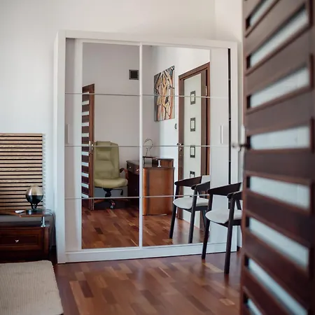 W Centrum Brzeska 1 Apartmán